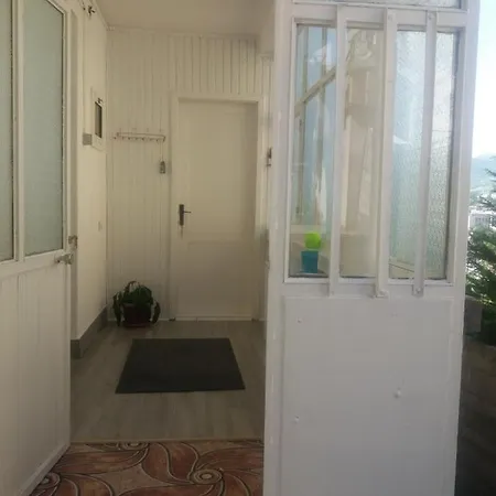 Apartmans Adi *