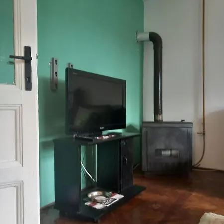 Apartment Apartmans Adi *